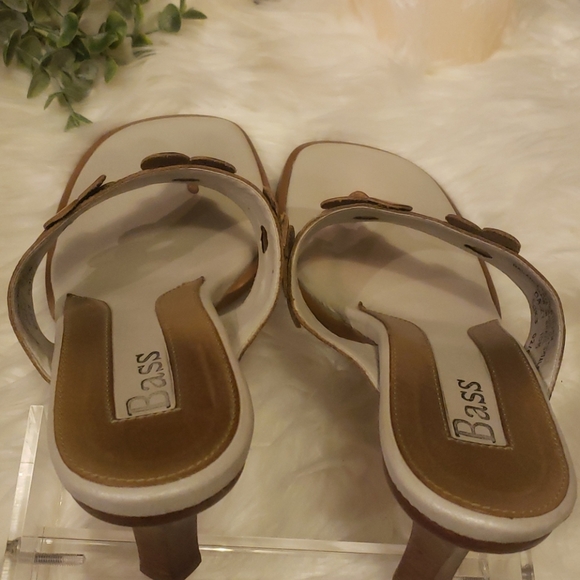 Bass Sandals 3" heel Olive green - Picture 4 of 9